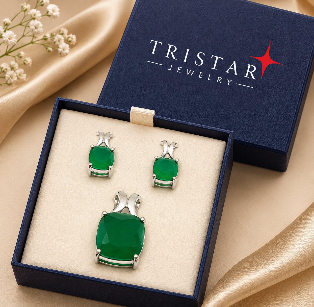 Green Onyx Gemstone Pendant & Earrings Set