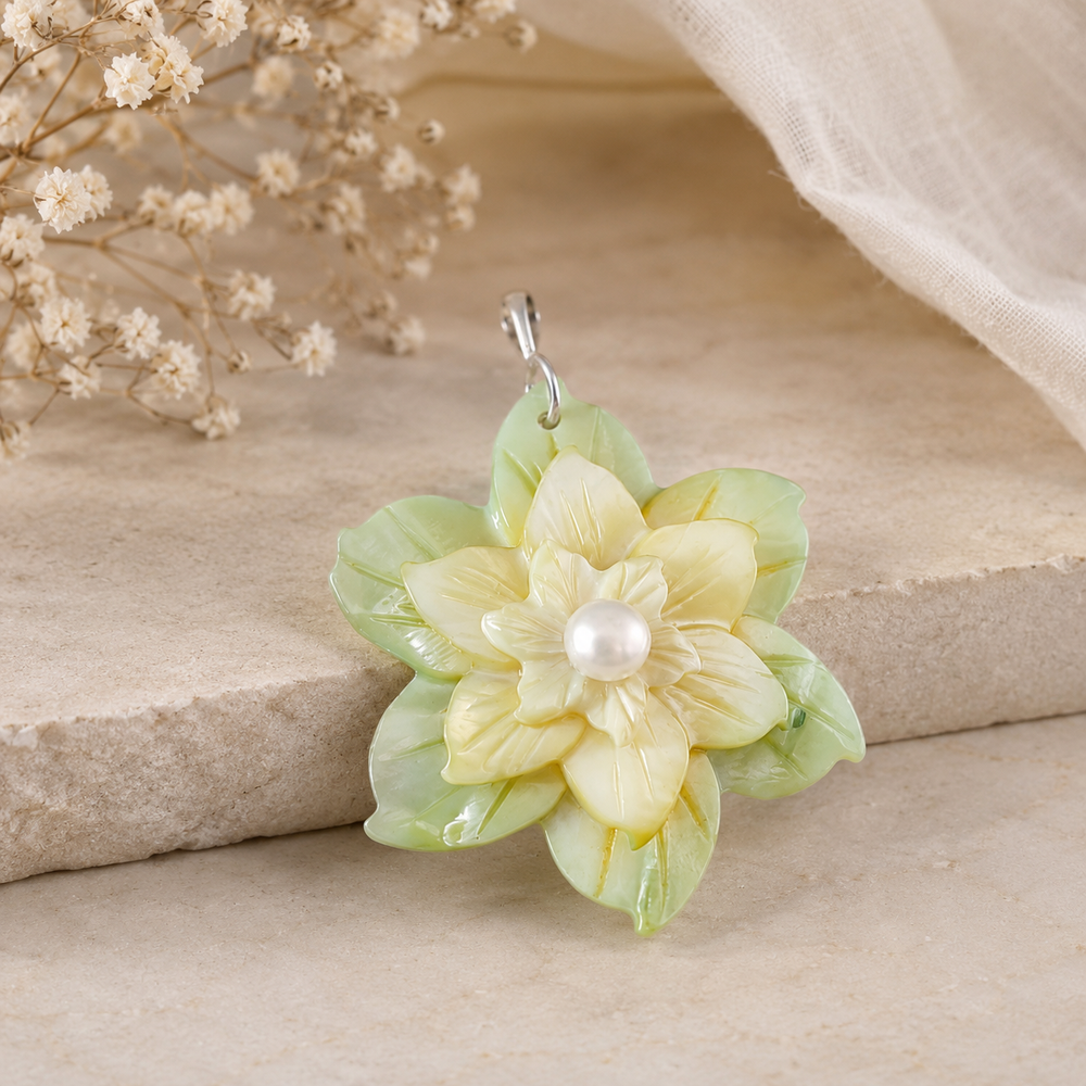 MOP Flower Pendant