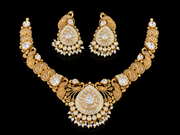 Luxury Gold Kundan Bridal Necklace Set with Matching Earrings – Traditional Peacock Design Pearl Necklace Jewellery Set