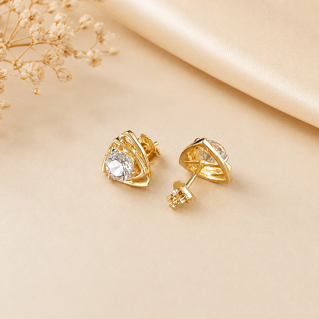 Trillion Ear Stud
